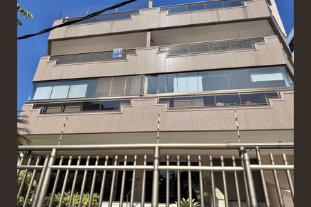 Apartamento à venda com 117m², 3 quartos e 2 vagasPlaquinha