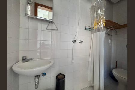 Apartamento à venda com 117m², 3 quartos e 2 vagasCozinha e Área de Serviço - Banheiro