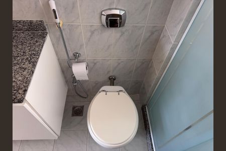 Apartamento à venda com 117m², 3 quartos e 2 vagasBanheiro da Suíte