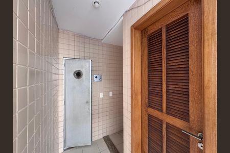 Apartamento à venda com 117m², 3 quartos e 2 vagasÁrea comum