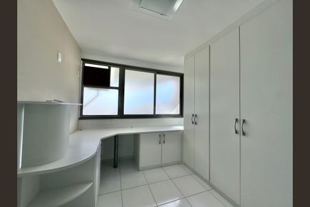 Apartamento à venda com 117m², 3 quartos e 2 vagasSuíte