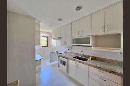 Apartamento à venda com 117m², 3 quartos e 2 vagasCozinha e Área de Serviço