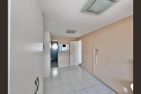 Apartamento à venda com 117m², 3 quartos e 2 vagasSuíte