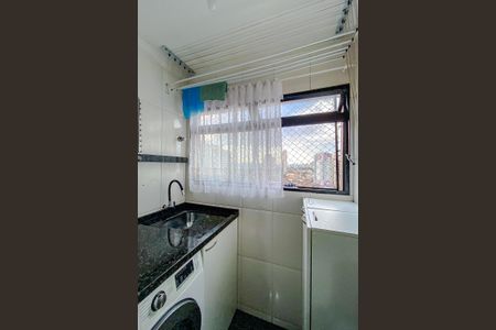 Apartamento à venda com 59m², 3 quartos e 1 vagaÁrea de Serviço