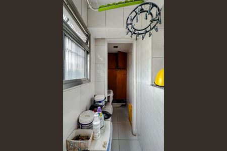 Apartamento à venda com 68m², 2 quartos e 1 vagaÁrea de Serviço