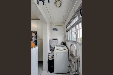 Apartamento à venda com 68m², 2 quartos e 1 vagaÁrea de Serviço