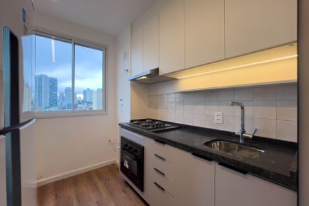 Apartamento à venda com 40m², 2 quartos e sem vaga Apartamento à venda com 40m², 2 quartos e sem vagaCozinha e área de serviço