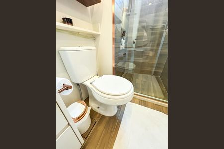 Apartamento à venda com 84m², 2 quartos e 2 vagasBanheiro