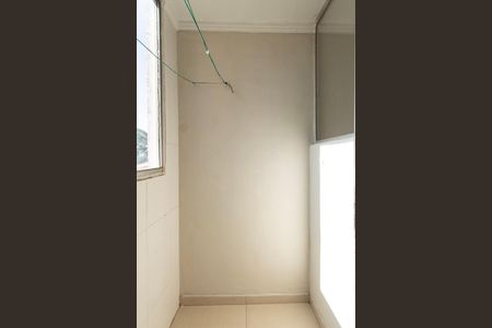 Apartamento para alugar com 44m², 2 quartos e 1 vaga Apartamento para alugar com 44m², 2 quartos e 1 vagaÁrea de Serviço