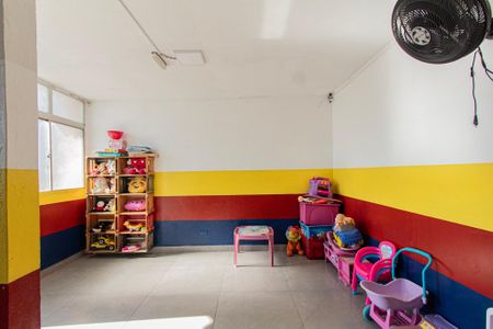 Apartamento para alugar com 44m², 2 quartos e 1 vaga Apartamento para alugar com 44m², 2 quartos e 1 vagaÁrea comum - Brinquedoteca