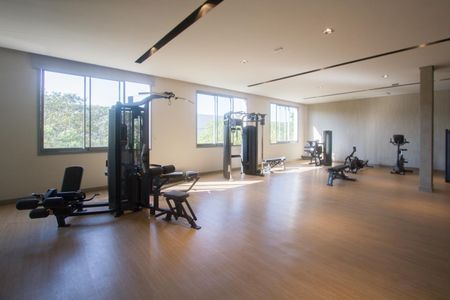 Apartamento à venda com 136m², 3 quartos e 2 vagas Apartamento à venda com 136m², 3 quartos e 2 vagasÁrea comum - Academia
