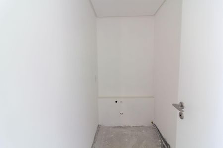 Apartamento à venda com 136m², 3 quartos e 2 vagas Apartamento à venda com 136m², 3 quartos e 2 vagasBanheiro da Suíte 3