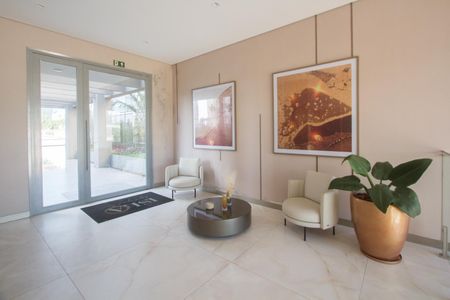 Apartamento à venda com 136m², 3 quartos e 2 vagas Apartamento à venda com 136m², 3 quartos e 2 vagasÁrea comum - Hall Social