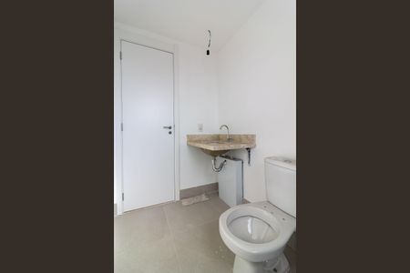 Apartamento à venda com 136m², 3 quartos e 2 vagas Apartamento à venda com 136m², 3 quartos e 2 vagasBanheiro da Suíte 2