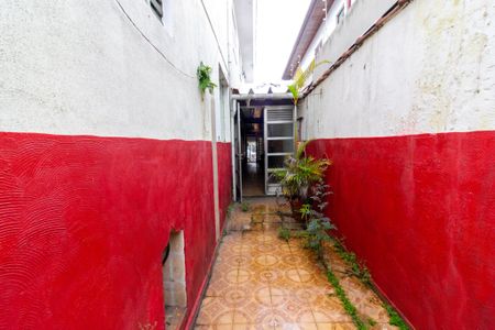 Casa à venda com 165m², 3 quartos e 2 vagas Casa à venda com 165m², 3 quartos e 2 vagasQuintal