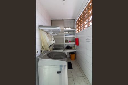 Casa à venda com 165m², 3 quartos e 2 vagas Casa à venda com 165m², 3 quartos e 2 vagasÁrea de Serviço