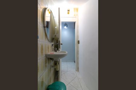 Casa à venda com 165m², 3 quartos e 2 vagas Casa à venda com 165m², 3 quartos e 2 vagasLavabo