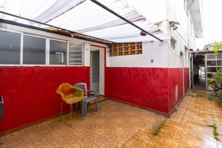 Casa à venda com 165m², 3 quartos e 2 vagas Casa à venda com 165m², 3 quartos e 2 vagasQuintal