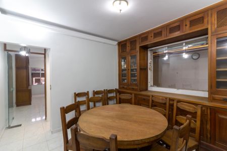 Casa à venda com 165m², 3 quartos e 2 vagas Casa à venda com 165m², 3 quartos e 2 vagasSala de Jantar