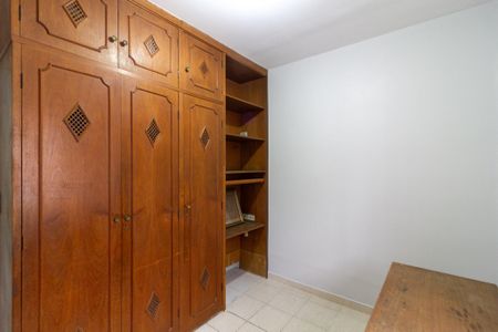 Casa à venda com 165m², 3 quartos e 2 vagas Casa à venda com 165m², 3 quartos e 2 vagasQuarto 2 - Suíte 2