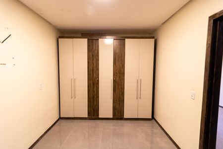 Casa à venda com 70m², 2 quartos e 2 vagasQuarto 1