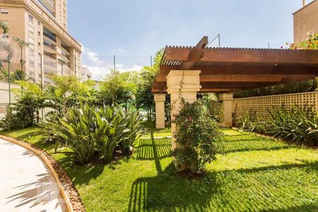Apartamento à venda com 223m², 4 quartos e 4 vagas Apartamento à venda com 223m², 4 quartos e 4 vagasÁrea comum