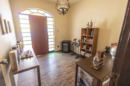 Casa à venda com 157m², 4 quartos e 4 vagasSala