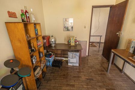 Casa à venda com 157m², 4 quartos e 4 vagasSala