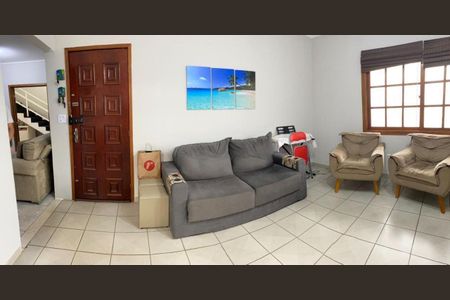 Casa à venda com 178m², 4 quartos e 5 vagas Casa à venda com 178m², 4 quartos e 5 vagasFoto 12