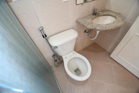 Apartamento à venda com 62m², 2 quartos e 1 vagaBanheiro Social