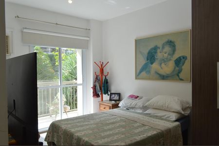 Apartamento à venda com 92m², 3 quartos e 1 vaga Apartamento à venda com 92m², 3 quartos e 1 vagaSuíte