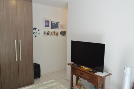 Apartamento à venda com 92m², 3 quartos e 1 vaga Apartamento à venda com 92m², 3 quartos e 1 vagaSuíte