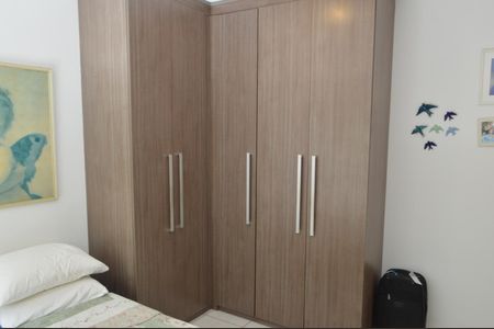 Apartamento à venda com 92m², 3 quartos e 1 vaga Apartamento à venda com 92m², 3 quartos e 1 vagaSuíte