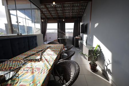 Apartamento à venda com 100m², 2 quartos e 1 vagaSala Cobertura