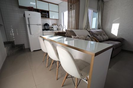 Apartamento à venda com 100m², 2 quartos e 1 vagaSala