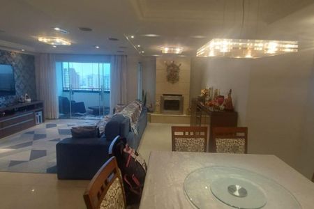 Apartamento à venda com 198m², 3 quartos e 2 vagas