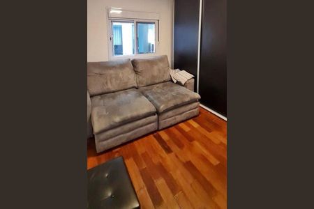 Casa à venda com 326m², 3 quartos e 6 vagas