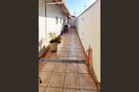 Casa à venda com 326m², 3 quartos e 6 vagas