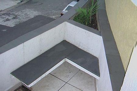 Casa à venda com 138m², 2 quartos e 3 vagas