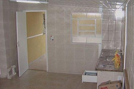 Casa à venda com 138m², 2 quartos e 3 vagas