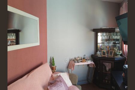 Casa à venda com 355m², 6 quartos e sem vagaSala