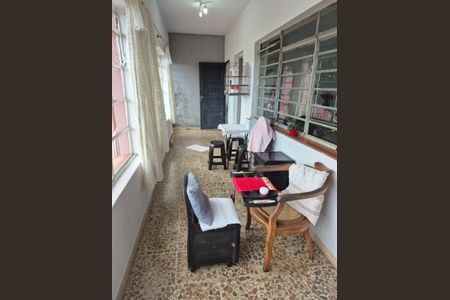 Casa à venda com 355m², 6 quartos e sem vagaVaranda