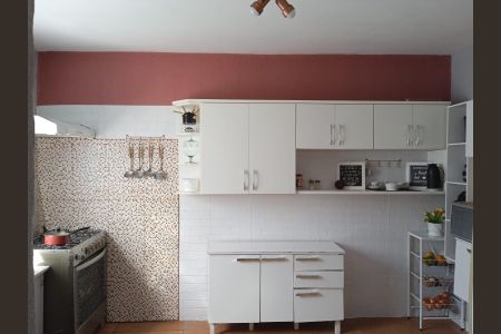 Casa à venda com 355m², 6 quartos e sem vagaCozinha