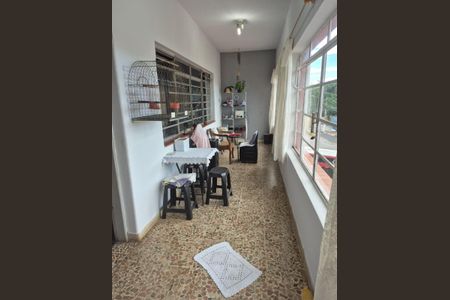 Casa à venda com 355m², 6 quartos e sem vagaVaranda