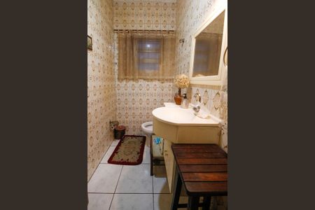 Casa à venda com 157m², 3 quartos e 3 vagasLavabo