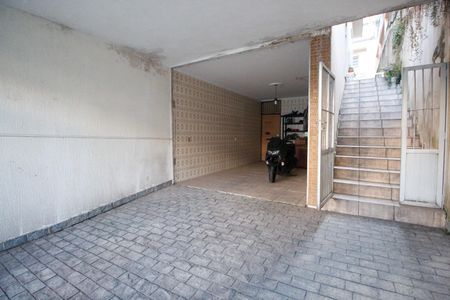 Casa à venda com 157m², 3 quartos e 3 vagasGaragem