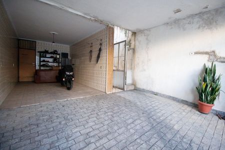 Casa à venda com 157m², 3 quartos e 3 vagasGaragem