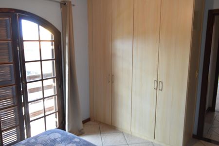 Casa à venda com 350m², 3 quartos e 5 vagasQuarto 1