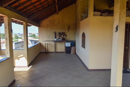 Casa à venda com 350m², 3 quartos e 5 vagasTerraço