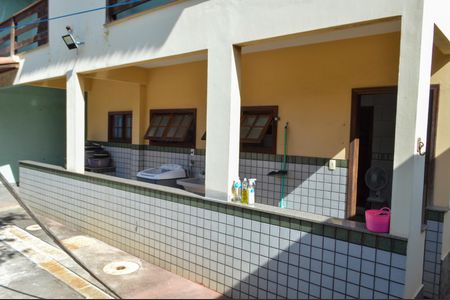 Casa à venda com 350m², 3 quartos e 5 vagasÁrea de Serviço